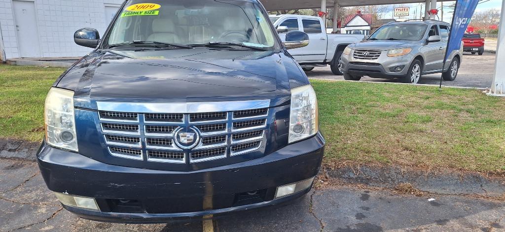 2008 Cadillac Escalade ESV's photo