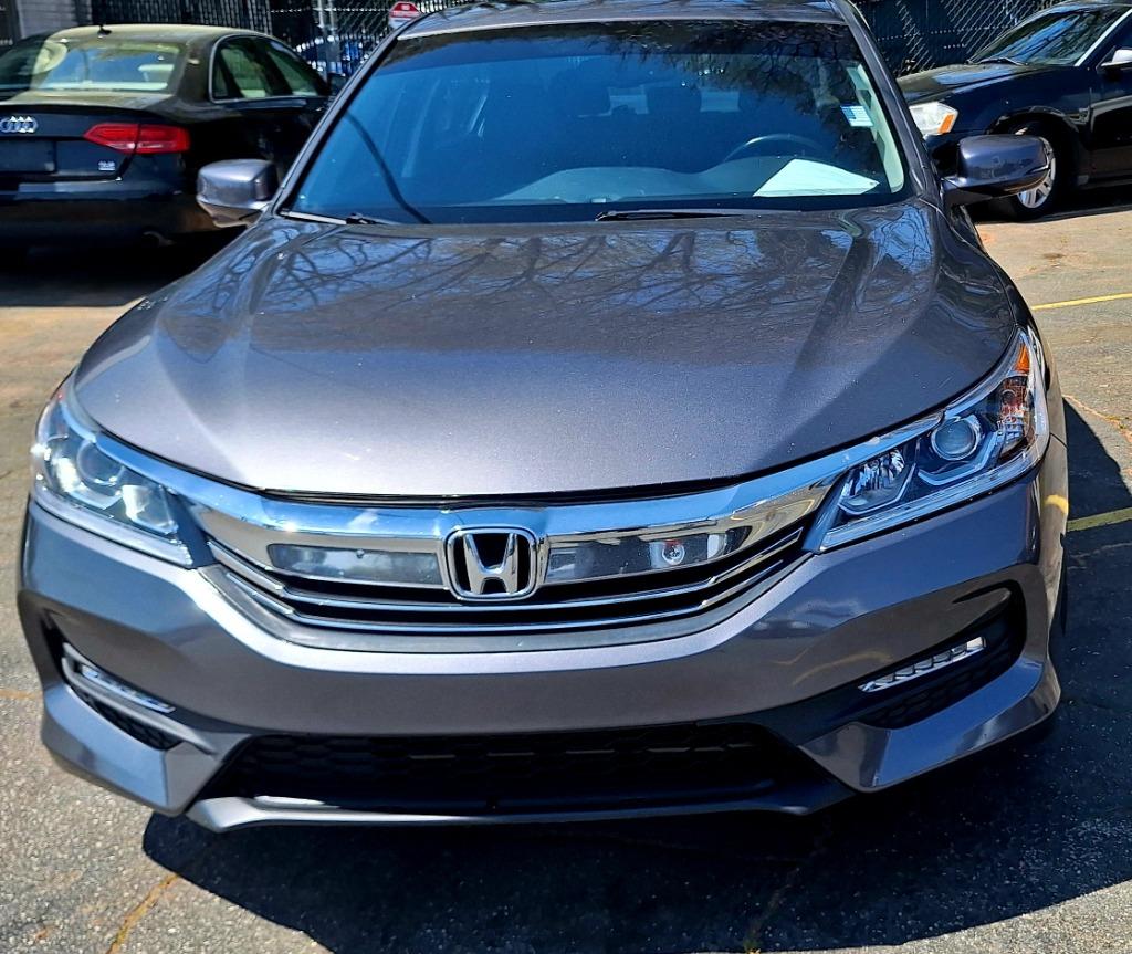 2016 Honda Accord EX-L V-6's photo